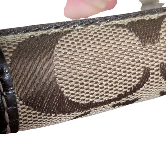 Coach Brown Signature Wallet logo canvas leather trim brown design secure clasp - Picture 6 of 11